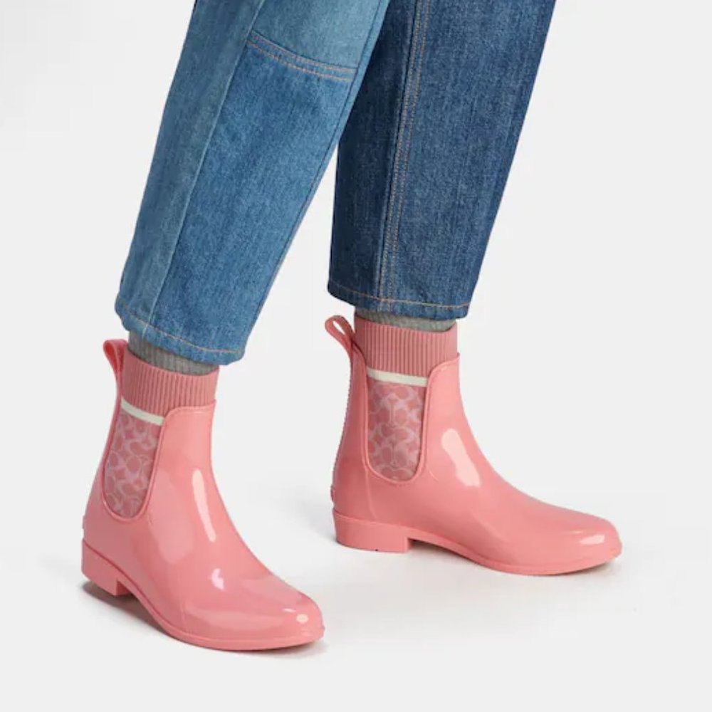 🥰 Coach Rain Bootie taffy - Picture 4 of 11